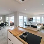 Welcs 280 Emp Con Piscina, Vistas Al Mar Y Parking Villa